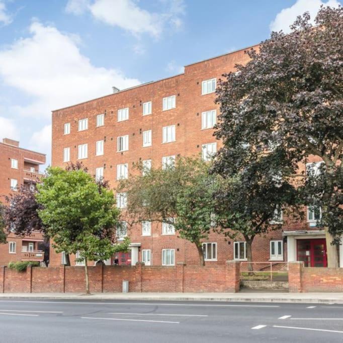 Top Floor 1 Bedroom Apartment With Views Over London Londres Exterior foto